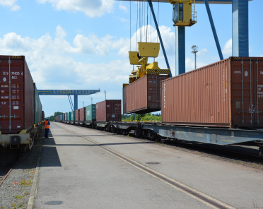 Регулярные ускоренные контейнерные поезда из Китая в Республику Беларусь.