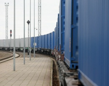Обновленные тарифы на регулярные ускоренные контейнерные поезда из Китая в Москву.